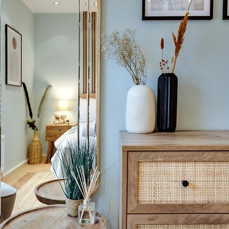 The Rafters - 2 Bedroom Apartment - Central Location - Vibrant Atmosphere แคนเทอร์เบอรี ภายนอก รูปภาพ