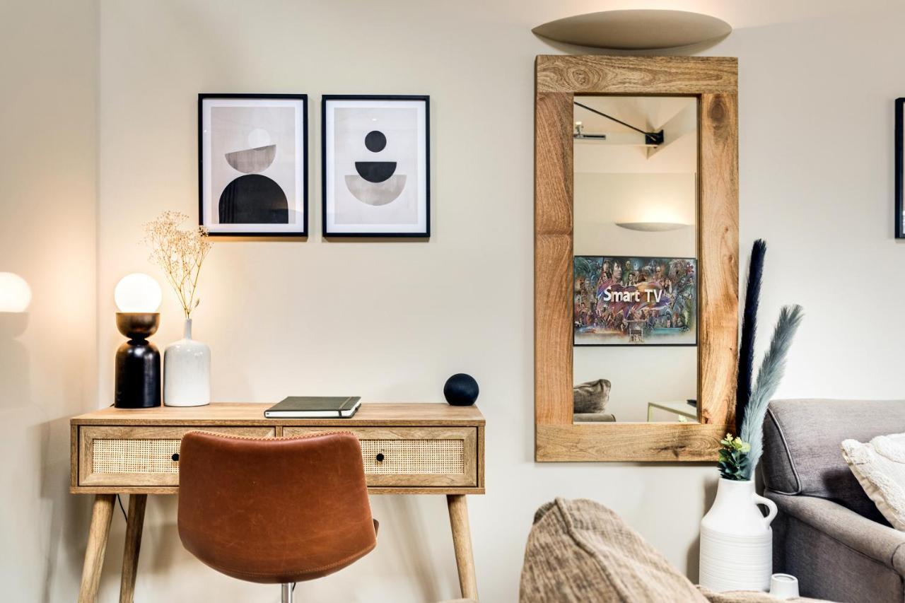 The Rafters - 2 Bedroom Apartment - Central Location - Vibrant Atmosphere แคนเทอร์เบอรี ภายนอก รูปภาพ